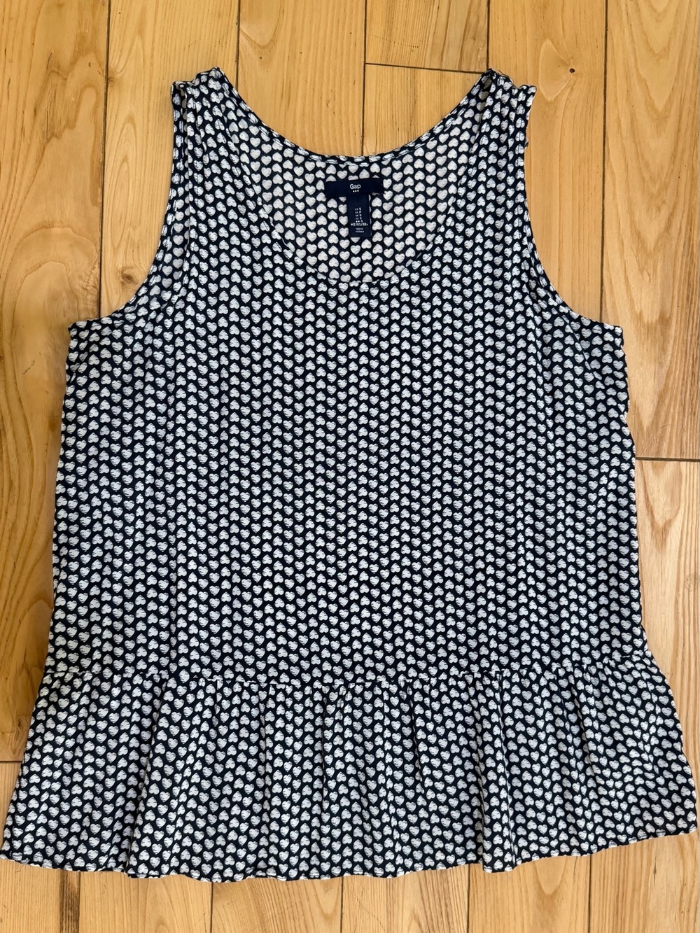 GAP Navy and White Printed Ruffled Hem Tank